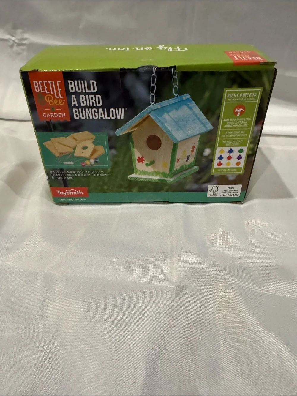 SMITH Beetle Bee Bird Bungalow Kit - Blue Roof & Green Trim